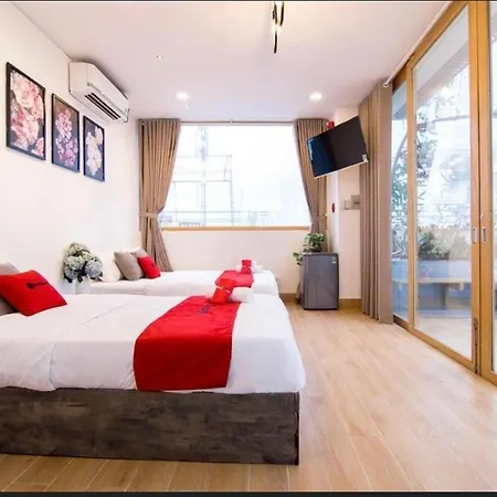 Rita Hotel ,Airport Hcm ,Canh Benh Vien Tam Anh
